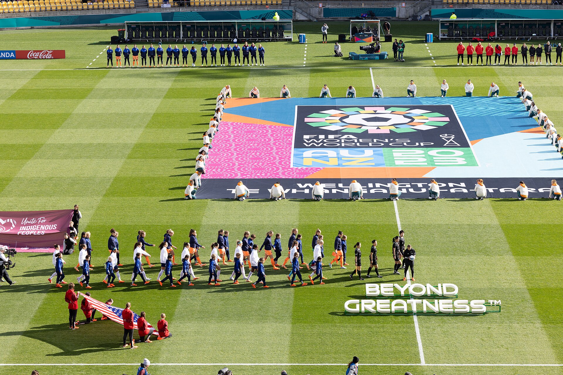 官方客户端 · 问鼎国际